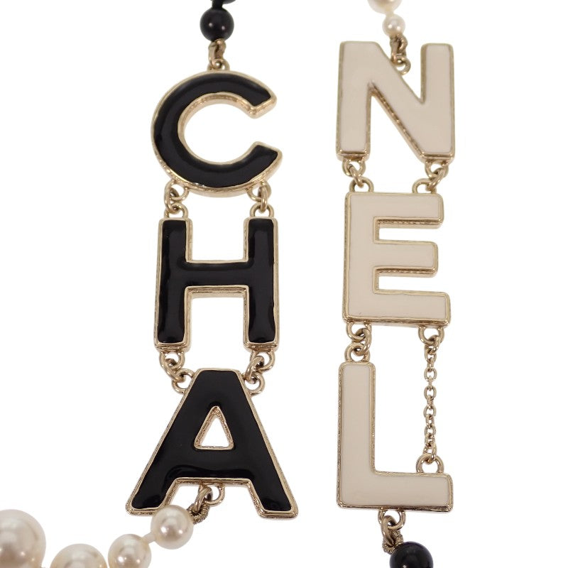 シャネル CHANEL CCロゴ パールロングネックレス B22A刻印 AB8717 ネックレス メタル フェイクパール ブラック ホワイト ゴールド レディース【中古】【Aランク】