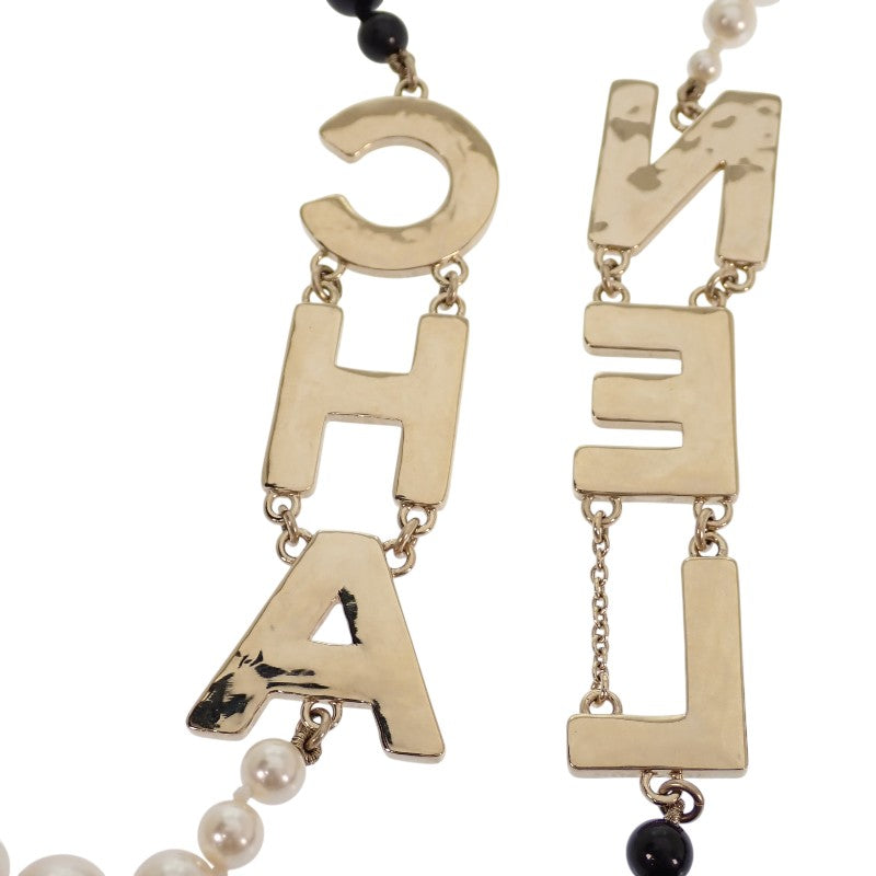 シャネル CHANEL CCロゴ パールロングネックレス B22A刻印 AB8717 ネックレス メタル フェイクパール ブラック ホワイト ゴールド レディース【中古】【Aランク】