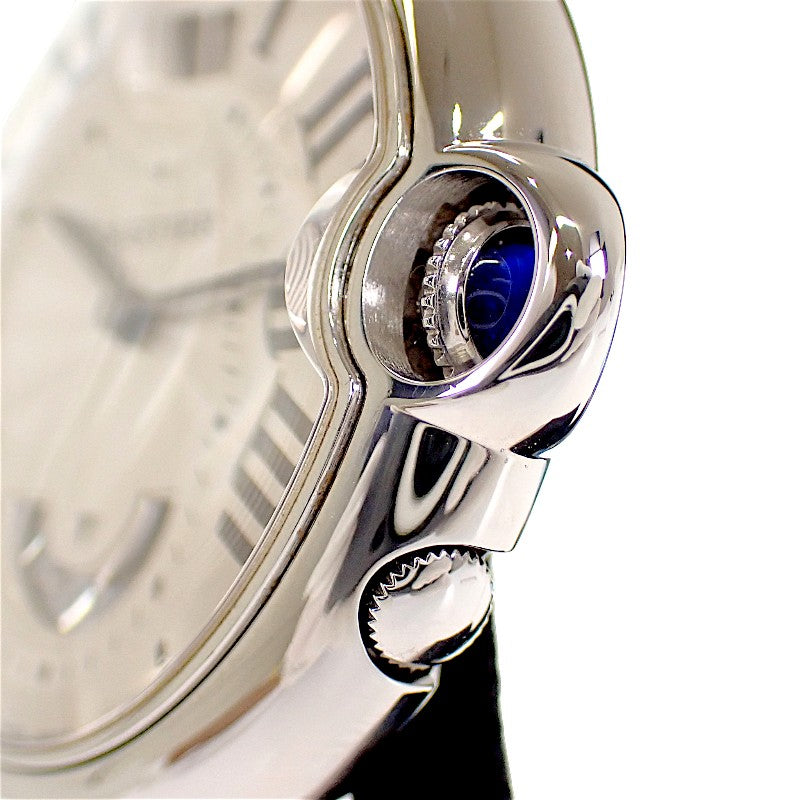 カルティエ CARTIER バロンブルー 2タイムゾーン W6920011 腕時計 ステンレススチール シルバー スイス製クオーツ ホワイト文字盤 メンズ【中古】【Aランク】