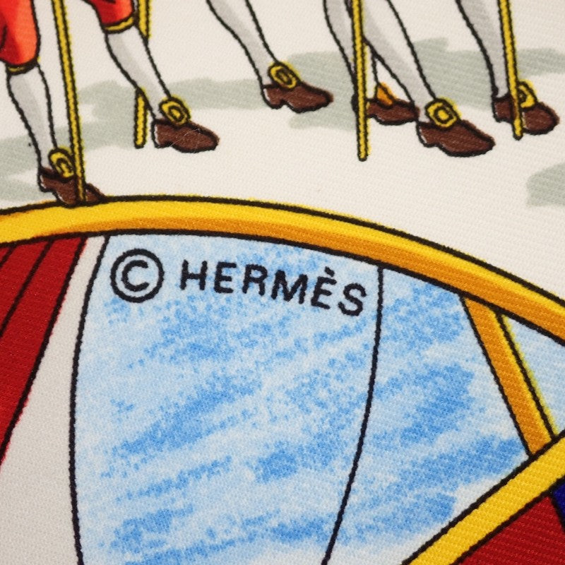 愛馬仕 HERMES 90 公分方巾 莫斯科大閱兵 絲巾 海軍藍 多色 女士【二手品】【AB級】
