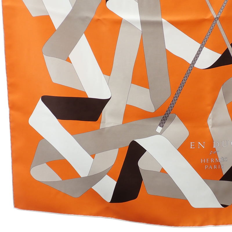 エルメス HERMES カレ90 EN DUO PAR スカーフ シルク オレンジ レディース【中古】【Aランク】