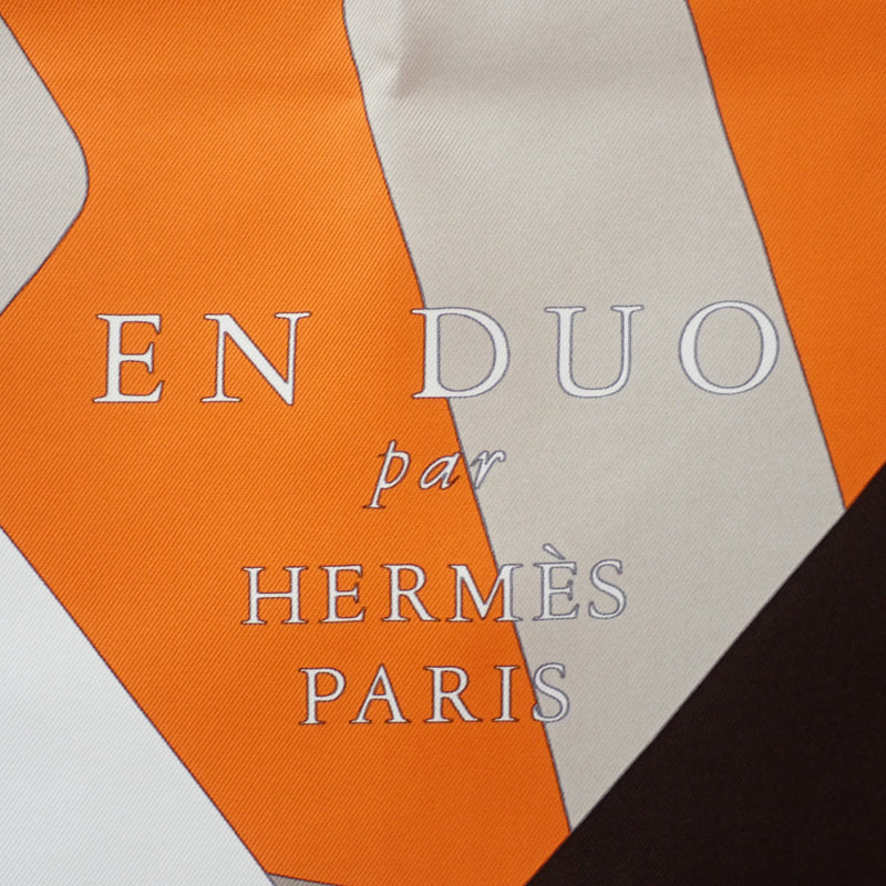 エルメス HERMES カレ90 EN DUO PAR スカーフ シルク オレンジ レディース【中古】【Aランク】