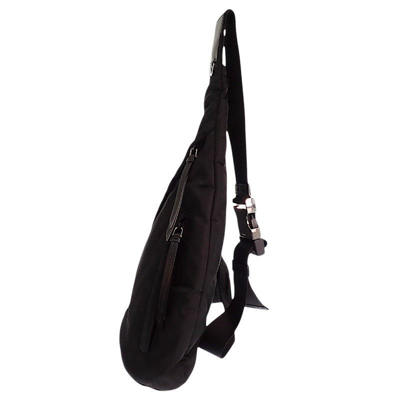 プラダ PRADA ワンショルダー バックパック 2VZ092_2DMG ボディバッグ ショルダーバッグ レザー Re-Nylon ブラック シルバー金具 メンズ【中古】【ABランク】