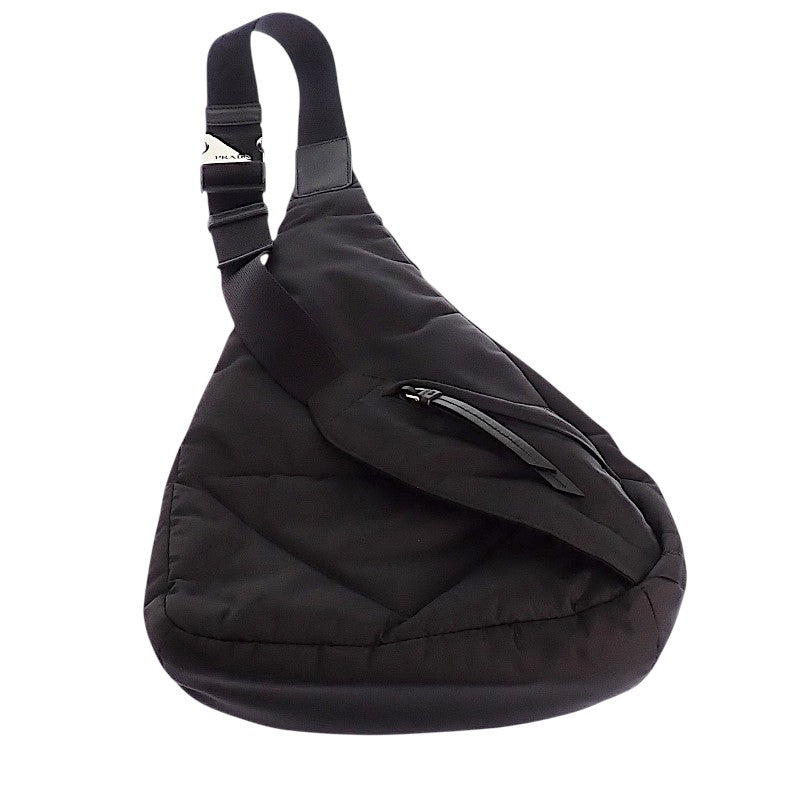 プラダ PRADA ワンショルダー バックパック 2VZ092_2DMG ボディバッグ ショルダーバッグ レザー Re-Nylon ブラック シルバー金具 メンズ【中古】【ABランク】