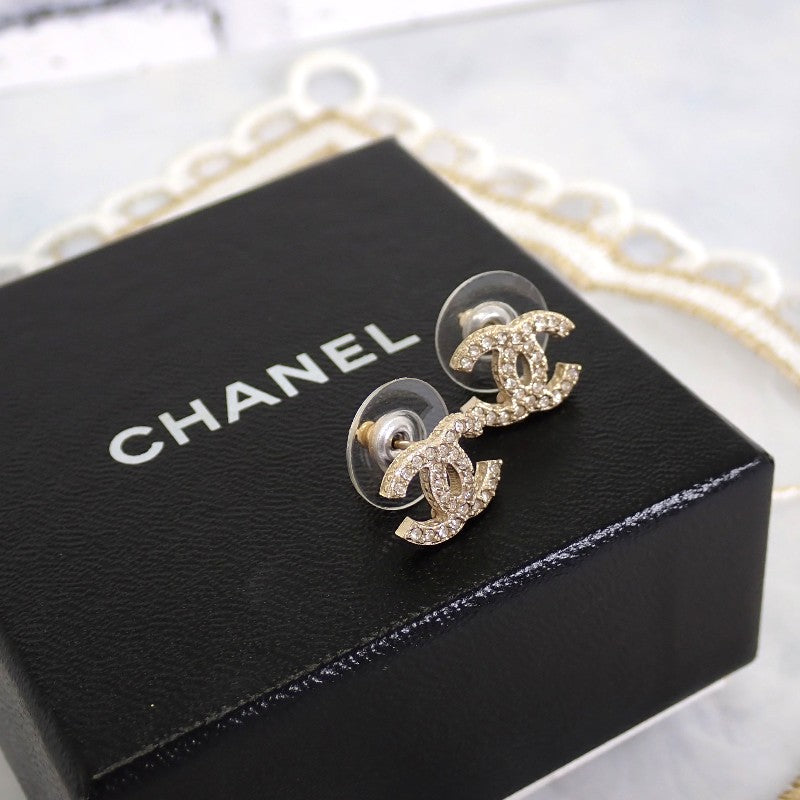 シャネル CHANEL ココマーク B16V刻印 ピアス メタル クリスタル ゴールド金具 レディース【中古】【Aランク】