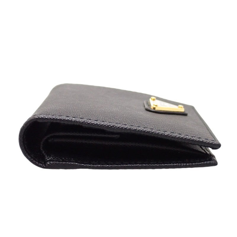 プラダ PRADA トライアングル 1MV204_QHH_F0002 二つ折り財布 サフィアーノ ブラック ゴールド金具 レディース【中古】【Aランク】