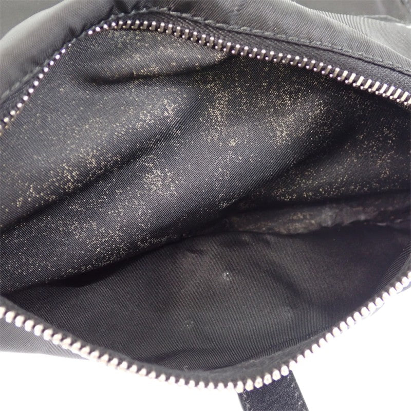 プラダ PRADA トライアングル BT8994 ショルダーバッグ ナイロン ブラック シルバー金具 メンズ レディース【中古】【ABランク】