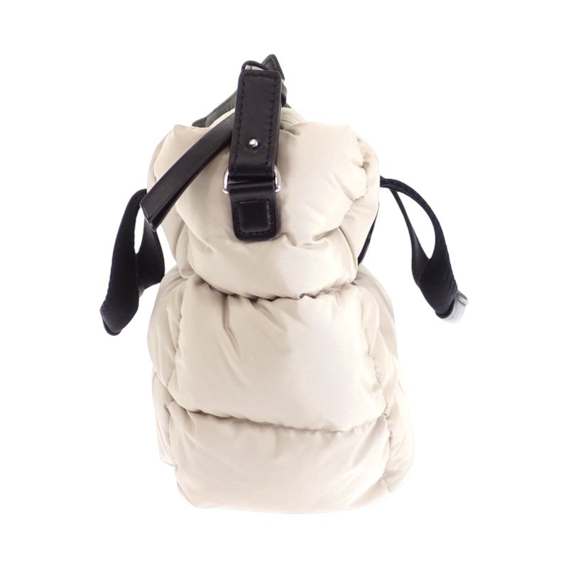 モンクレール MONCLER ミニキャラドック J20985L00014 M4422 2WAYバッグ 2WAYバッグ ナイロン レザー グレー レディース【中古】【Aランク】