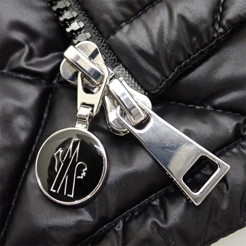 モンクレール MONCLER CAMICIA カミーチャ 42 I20932F00001 595ZZ ダウンジャケット ナイロン ダウン ブラック シルバー金具 レディース【中古】【Aランク】