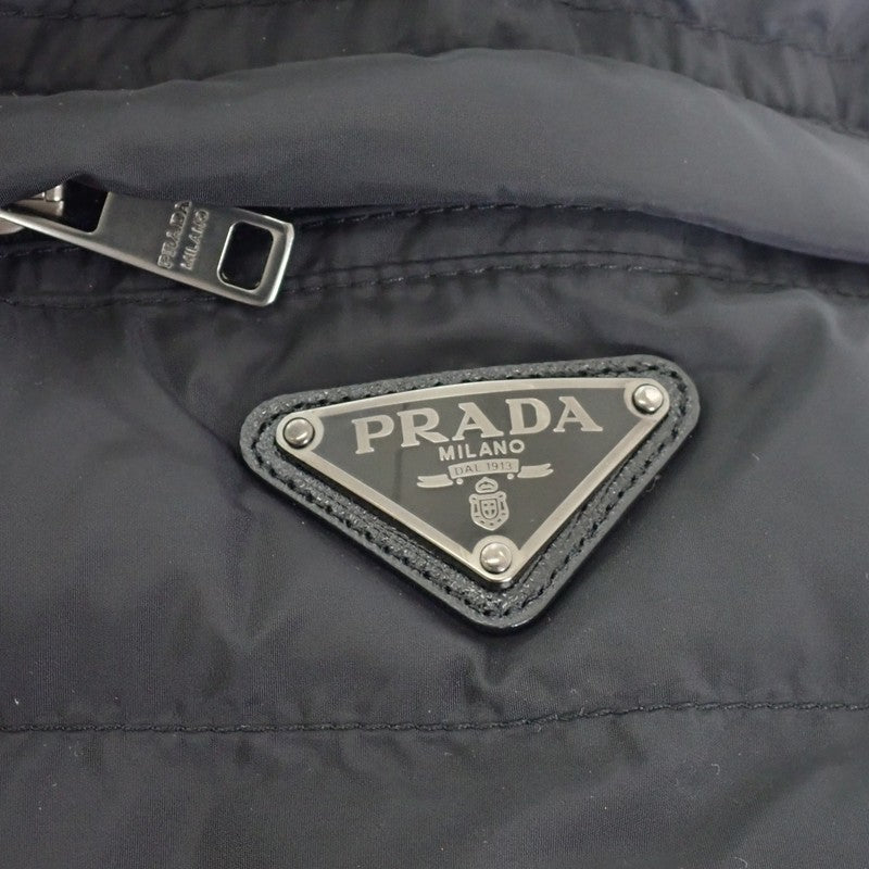 プラダ PRADA トライアングルロゴ 44 SGJ583 ダウンジャケット ナイロン ブラック メンズ【中古】【Aランク】