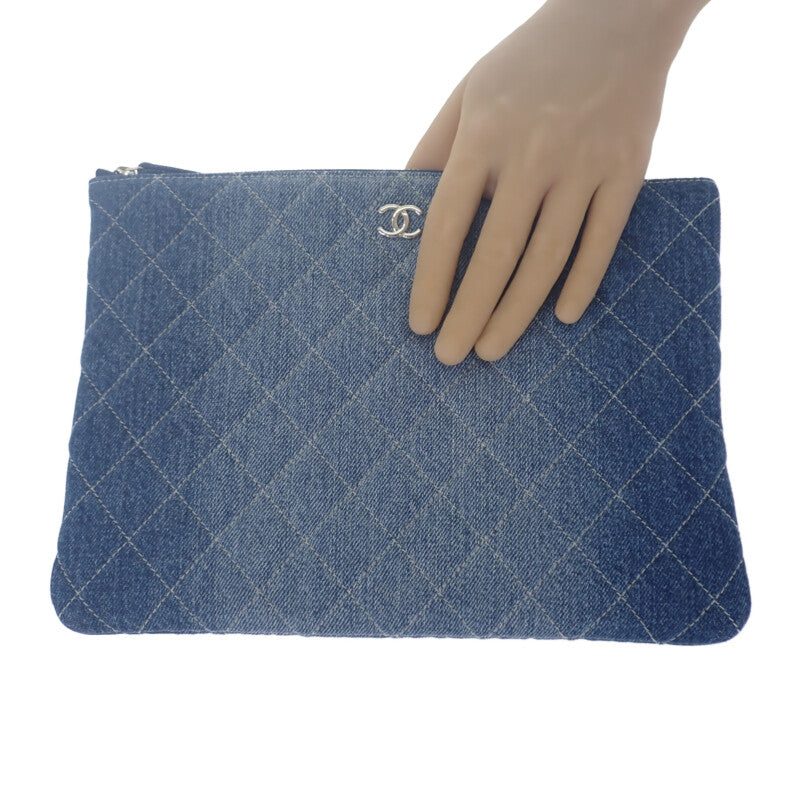 シャネル CHANEL ココマーク クラッチバッグ デニム ブルー シルバー金具 レディース メンズ ユニセックス【中古】【Aランク】