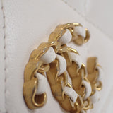 シャネル CHANEL 19フラップウォレット AP2809 三つ折り財布 ラムスキン ホワイト ゴールド金具 レディース【中古】【ABランク】