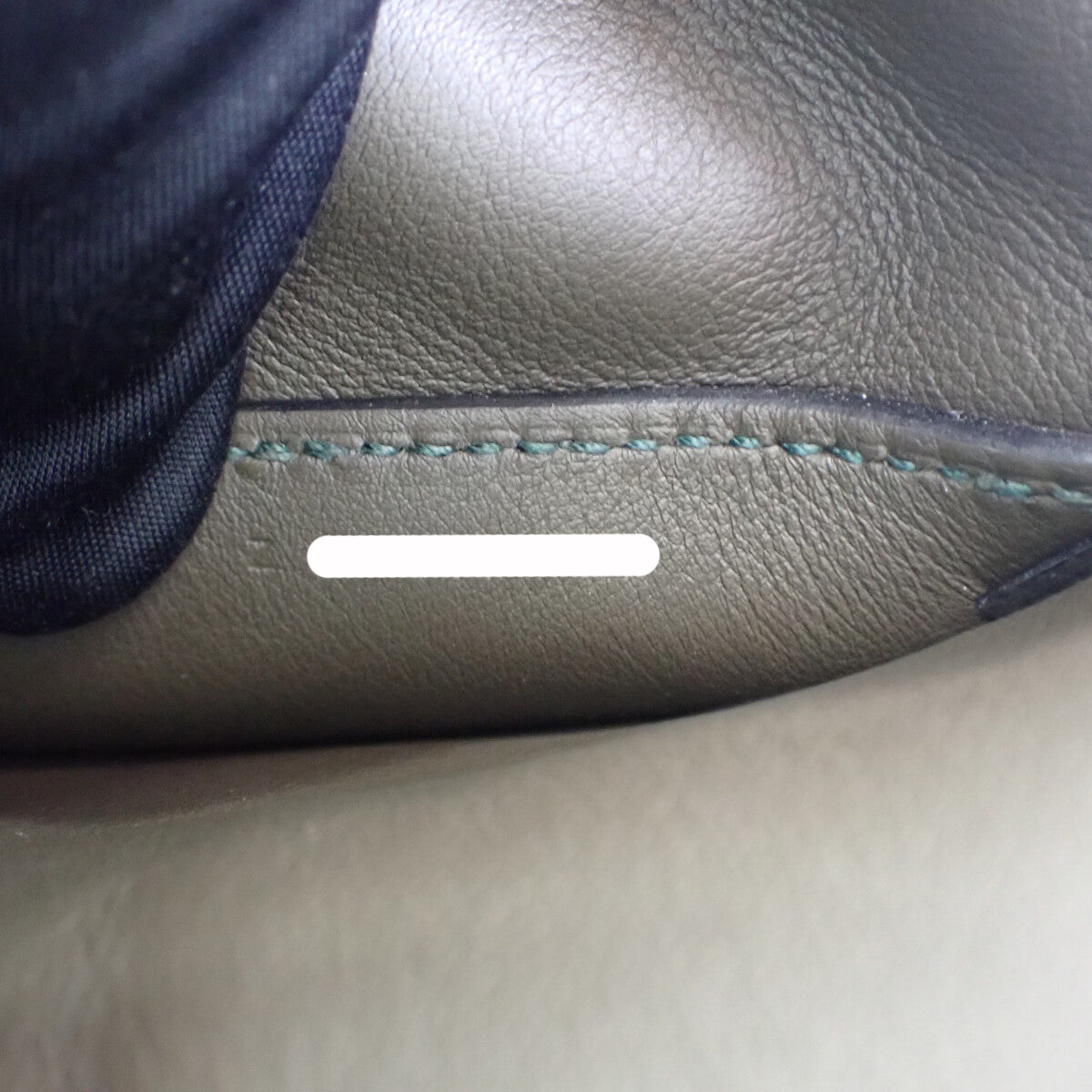 エルメス HERMES ウルトラプラ24 ショルダーバッグ エバーカラー ヴェールグリス メンズ レディース【中古】【Aランク】