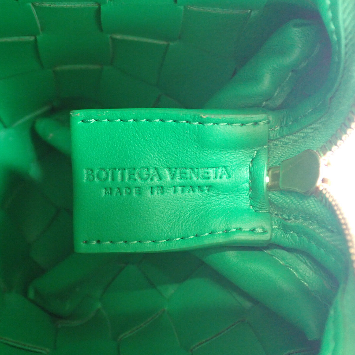 ボッテガヴェネタ BOTTEGA VENETA ミニループカメラバッグ イントレチャート 680254V1G113722 ショルダーバッグ ラムスキン パラキート レディース【中古】【Aランク】