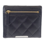 【SAランク】シャネル CHANEL クラシックスモール フラップウォレット AP0231_Y01864_C3906 三つ折り財布 キャビアスキン ブラック ゴールド金具 レディース【ISEYA】