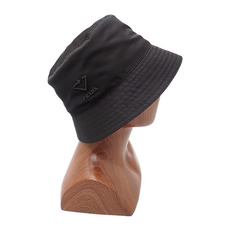 PRADA バケットハット Lサイズ RE-NYLON Prada Re Nylon Bucket Hat Try-on Review! - YouTube