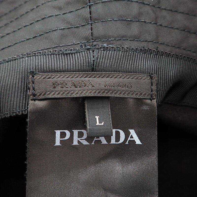 PRADA プラダ ナイロン ロゴプレート ハット 黒 ブラック A1341A2 中古・古着通販】PRADA (プラダ) ロゴプレートバケットハット ブラック