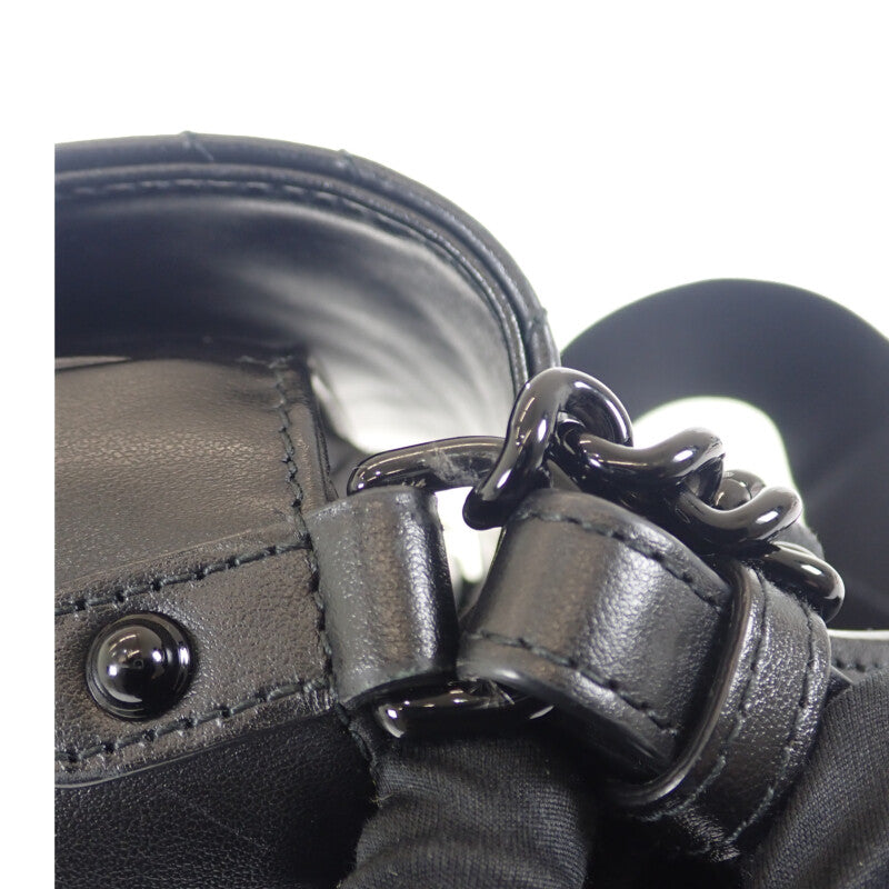 グッチ GUCCI GGマーモント キルティングレザー チェーン 739681 ショルダーバッグ カーフ ブラック レディース【中古】【ABランク】