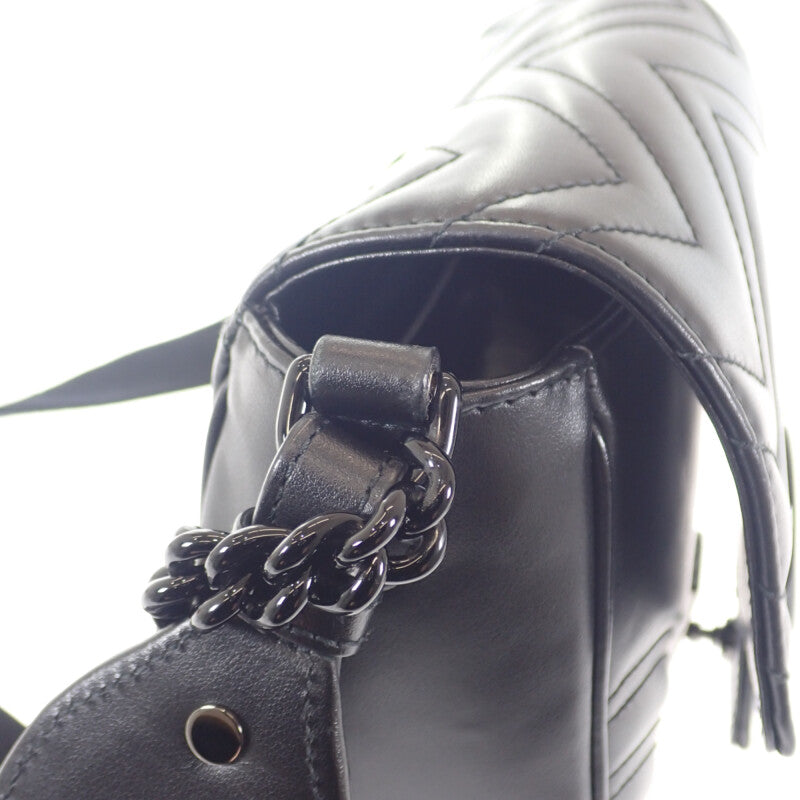グッチ GUCCI GGマーモント キルティングレザー チェーン 739681 ショルダーバッグ カーフ ブラック レディース【中古】【ABランク】
