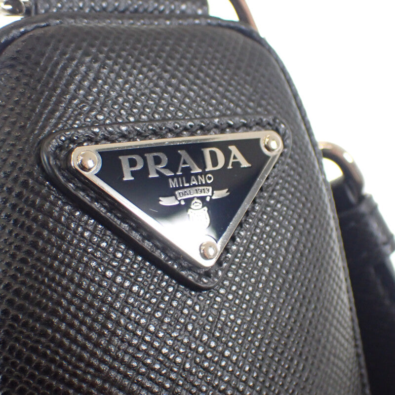 【Aランク】プラダ PRADA トライアングル 2VH155_2FAD_F0002_V_OOO ショルダーバッグ サフィアーノ ブラック ファスナー メンズ 【ISEYA】