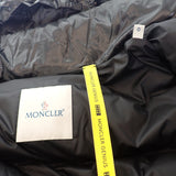 【Aランク】モンクレール MONCLER フラグメントデザインコラボ レザー切替 QUINLAN H209U1A00003 ダウンジャケット ナイロン 牛革 ダウン・フェザー ブラック ホワイト ブラック金具 0 メンズ【ISEYA】