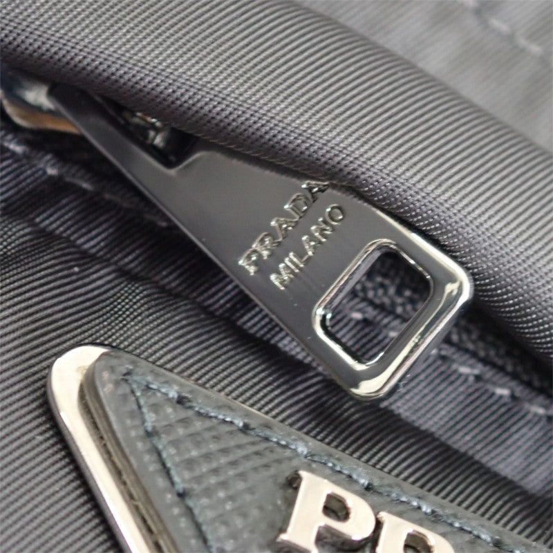 プラダ PRADA トライアングルロゴ 54 SGB716 ダウンジャケット ナイロン グレー メンズ【中古】【Aランク】