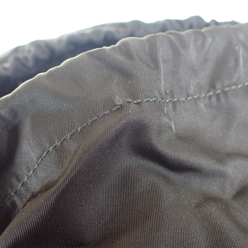 プラダ PRADA Re-Nylon バックパック 1BZ039 リュック・デイパック ナイロン ブラック シルバー金具 メンズ レディース【中古】【Aランク】