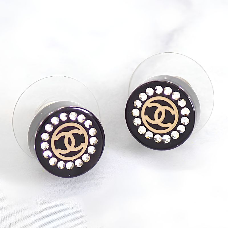 シャネル CHANEL CC ラウンド 17A ピアス ラインストーン ブラック シルバー金具 レディース【中古】【ABランク】