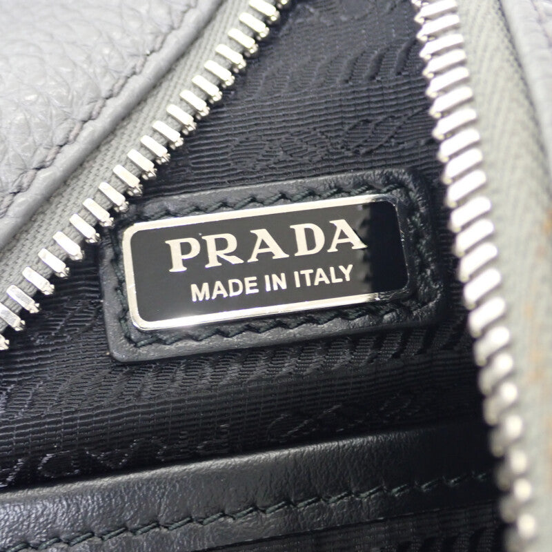 プラダ PRADA ヴィッテロダイノ 2VZ098 ボディバッグ レザー グレー シルバー金具 メンズ【中古】【Aランク】