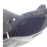 プラダ PRADA トライアングルロゴ VA0053 ショルダーバッグ ナイロン ブラック シルバー金具 メンズ レディース【中古】【Aランク】