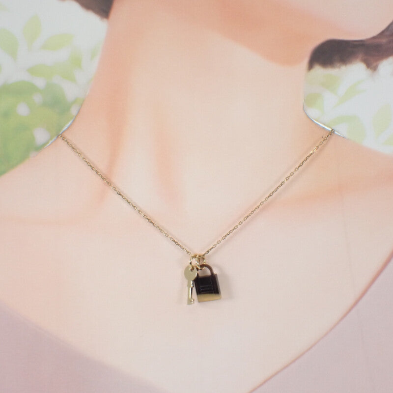 エルメス HERMES アミュレット パドロックPM ネックレス メタル バッファローホーン ゴールド レディース【中古】【SAランク】