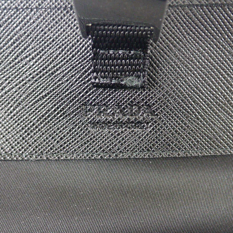 プラダ PRADA レザー スマートフォンケース 2ZH108_2DMH_F0002 ショルダーバッグ サフィアーノ ナイロン ブラック レディース メンズ【中古】【Aランク】