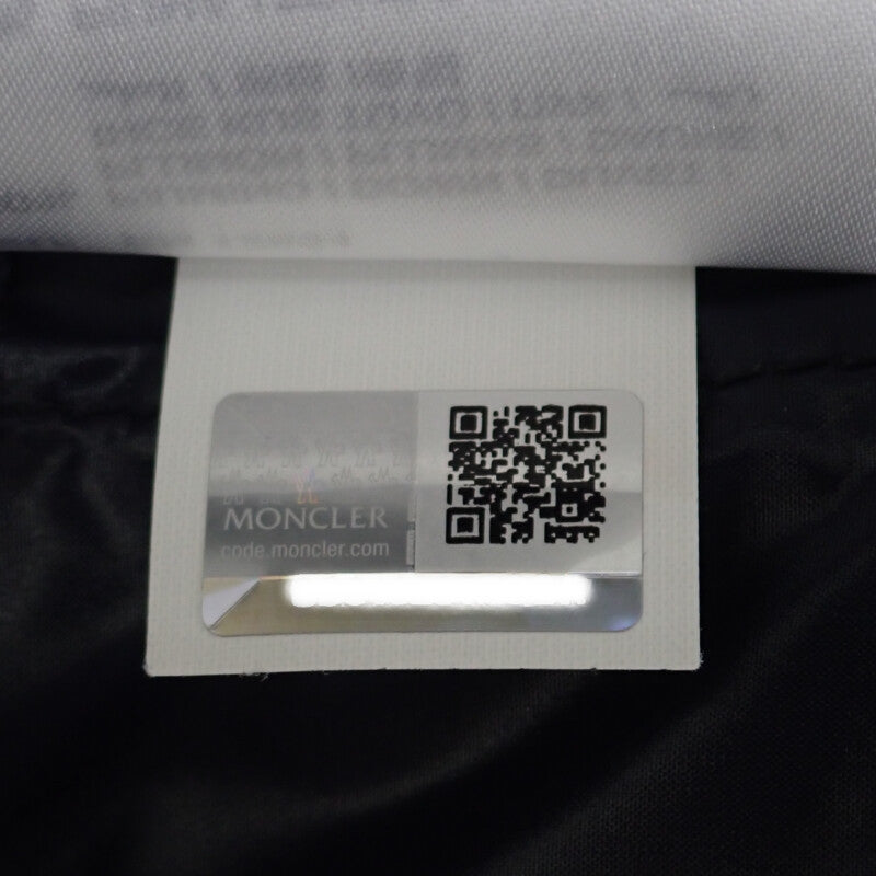 モンクレール MONCLER MOKA ダウンコート 1 42093493110568950 ダウンジャケット ナイロン ブラック レディース【中古】【ABランク】