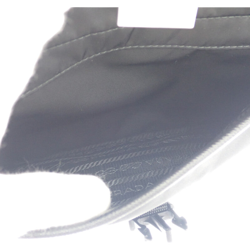 プラダ PRADA Re-Nylon 2VH133 ショルダーバッグ ナイロン サフィアーノ ブラック シルバー金具 レディース メンズ【中古】【ABランク】