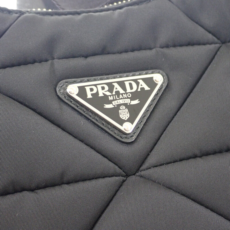 プラダ PRADA パデッドRe-Nylon 1BC151 ショルダーバッグ ナイロン ブラック シルバー金具 レディース【中古】【Aランク】