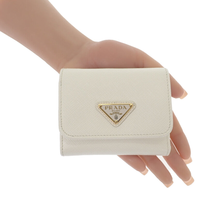 プラダ PRADA トライアングル 1MH043_QHH_F0009 三つ折り財布 サフィアーノ ホワイト レディース【中古】【SAランク】