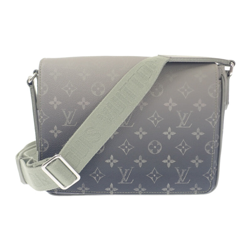 ルイヴィトン LOUIS VUITTON ディストリクトPM NV3 M11593 ショルダーバッグ モノグラムグラディエントキャンバス カーキ メンズ【中古】【Aランク】