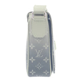 ルイヴィトン LOUIS VUITTON ディストリクトPM NV3 M11593 ショルダーバッグ モノグラムグラディエントキャンバス カーキ メンズ【中古】【Aランク】