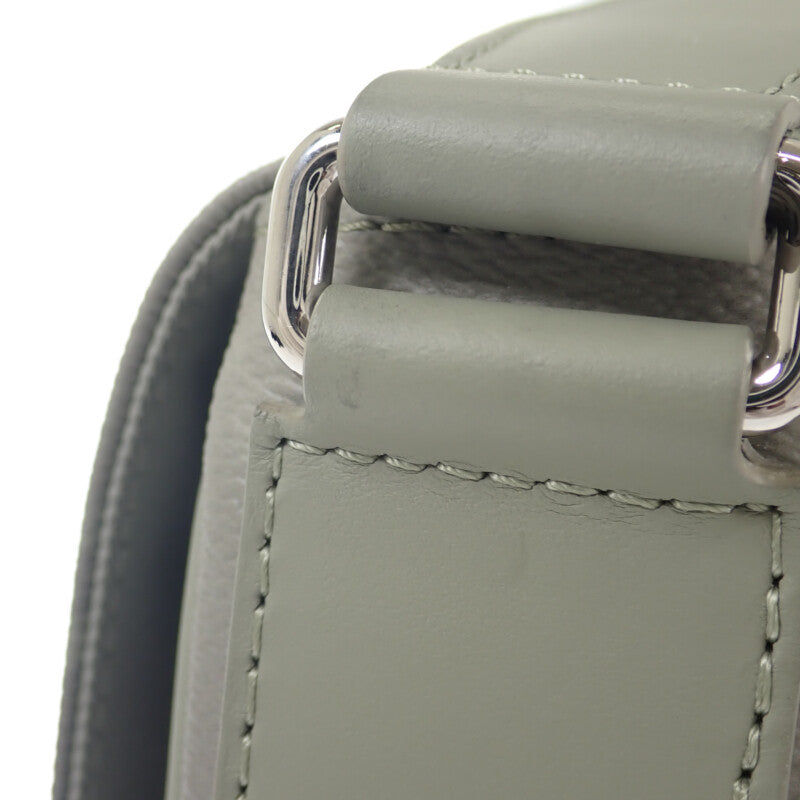 ルイヴィトン LOUIS VUITTON ディストリクトPM NV3 M11593 ショルダーバッグ モノグラムグラディエントキャンバス カーキ メンズ【中古】【Aランク】