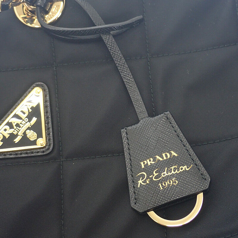 プラダ PRADA Re-Edition 1995 チェーンショルダー 1BG4682A0SF0002 ショルダーバッグ トートバッグ ナイロン ブラック ゴールド金具 レディース【中古】【Aランク】