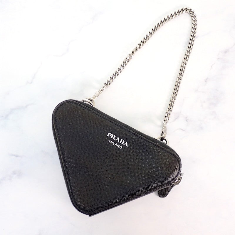 プラダ PRADA トライアングルミニポーチ 1NR015 2WAYバッグ サフィアーノ ブラック シルバー金具 レディース【中古】【ABランク】