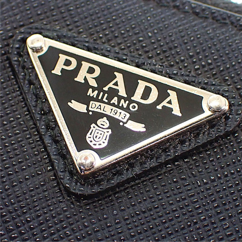プラダ PRADA トライアングルミニポーチ 1NR015 2WAYバッグ サフィアーノ ブラック シルバー金具 レディース【中古】【ABランク】