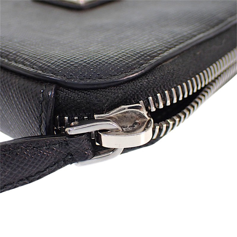 プラダ PRADA トライアングルミニポーチ 1NR015 2WAYバッグ サフィアーノ ブラック シルバー金具 レディース【中古】【ABランク】
