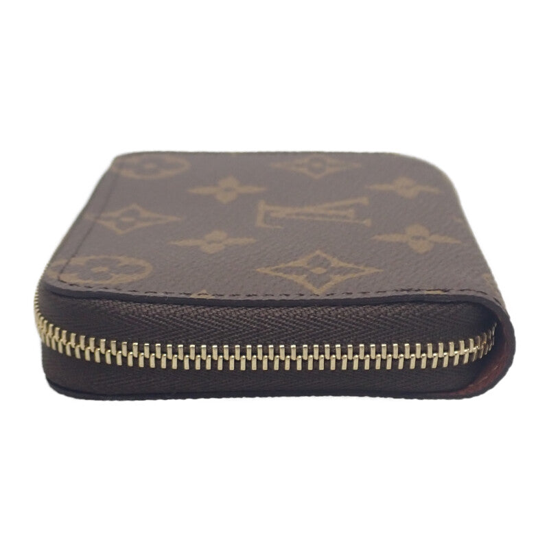 LOUIS VUITTON ルイヴィトン ケース モノグラム ジッピー・ パース M60067 ブラウン ルイヴィトン ジッピーパース モノグラム ケース ラウンドファスナー