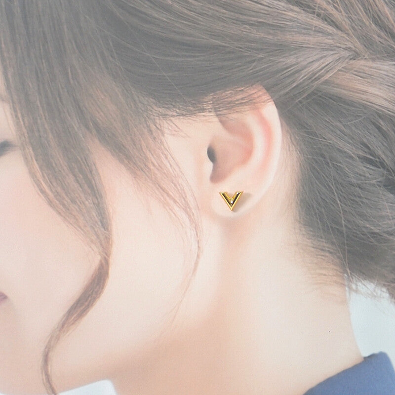 ルイヴィトン LOUIS VUITTON エセンシャルV M68153 ピアス メタル ゴールド レディース【中古】【ABランク】