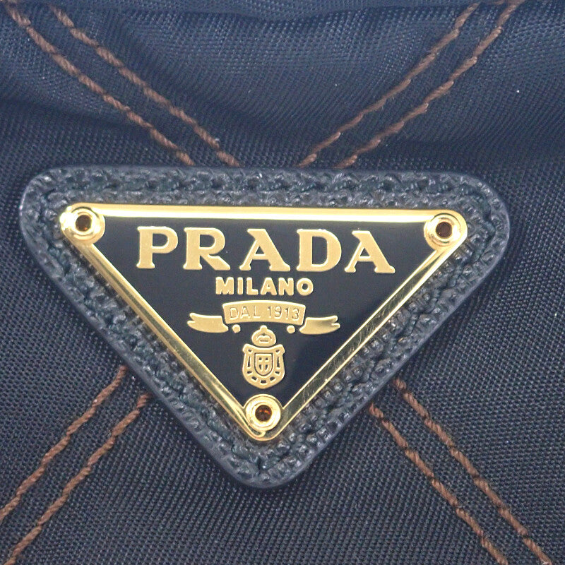 プラダ PRADA スモールナイロンポーチ 1NE005 ポーチ ナイロン ブラック ゴールド金具 レディース メンズ【中古】【Aランク】