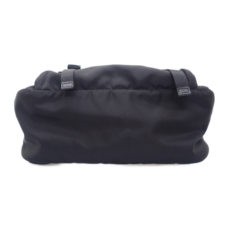 プラダ PRADA テスート 1BD953 ショルダーバッグ ナイロン ブラック シルバー金具 メンズ【中古】【Aランク】