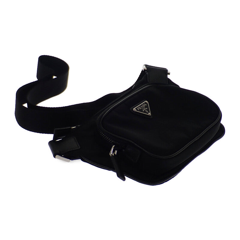 プラダ PRADA サフィアーノレザー 2VH128_2DMH_F0002 ショルダーバッグ ナイロン ブラック シルバー金具 メンズ レディース【中古】【Aランク】
