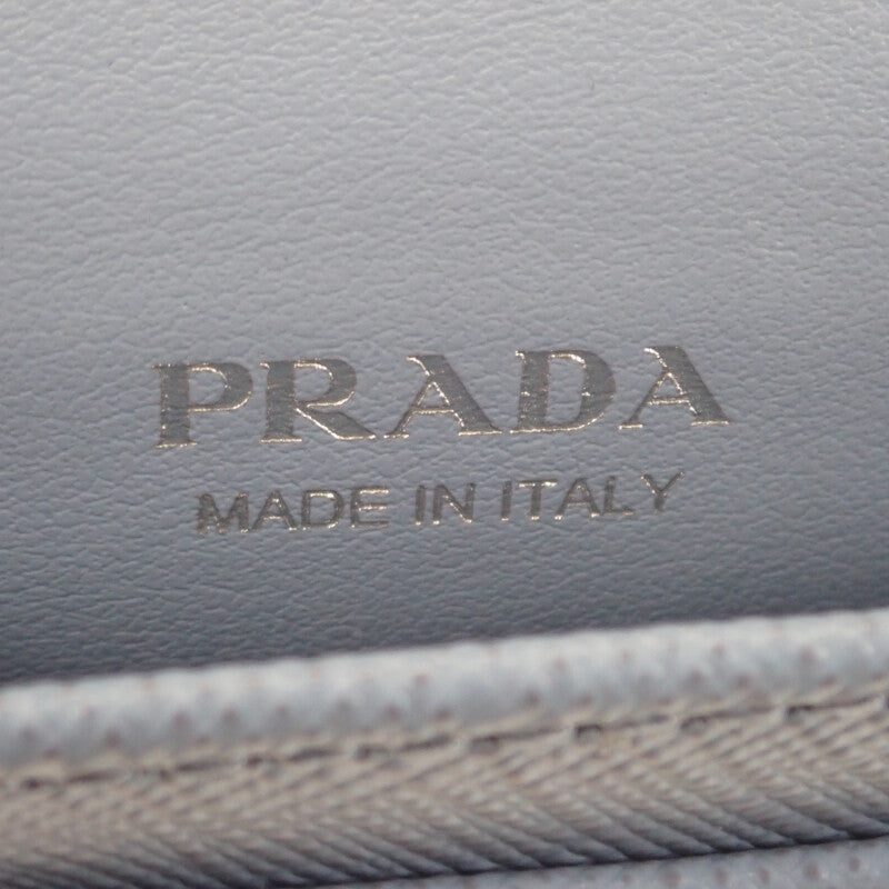 プラダ PRADA サフィアーノトライアングル 1MC110_QHH_F0OZX カードケース サフィアーノ ライトブルー シルバー金具 レディース メンズ【中古】【SAランク】