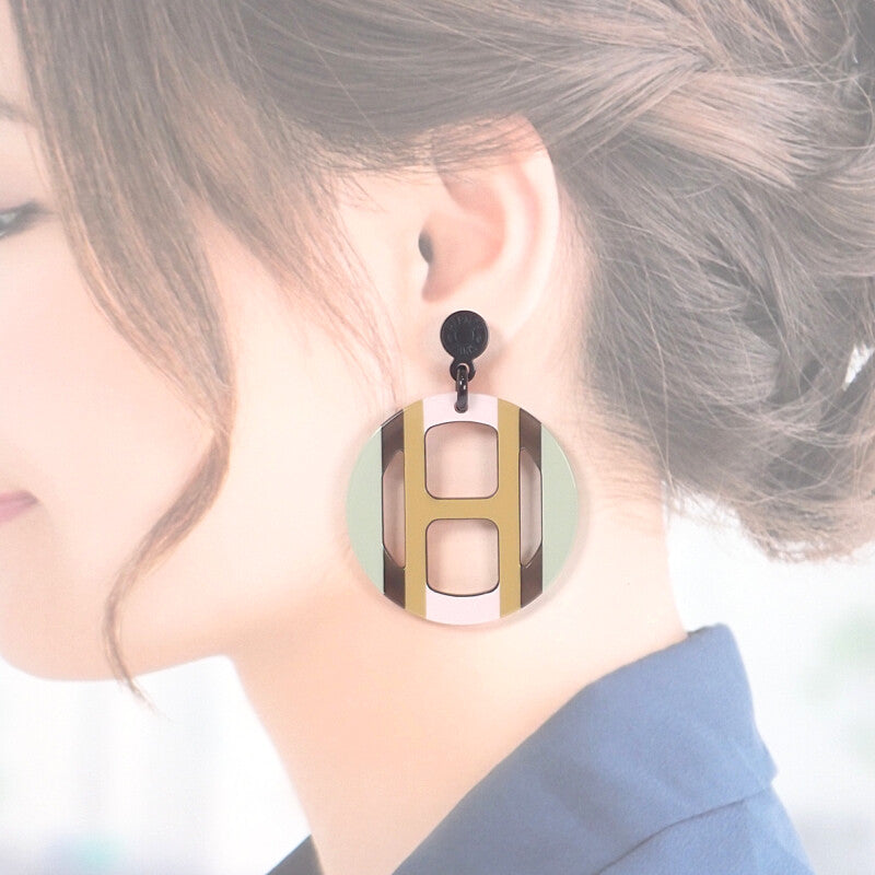 エルメス HERMES Hエキップ H057086FL ピアス バッファローホーン ペールグリーン ピンク キャメル シルバー金具 レディース【中古】【Aランク】